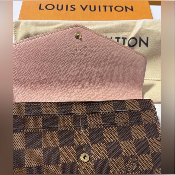 Louis Vuitton Damier Ebene Sarah Wallet Posh Authentic,Chipped & Full inclusion. - Picture 4 of 14
